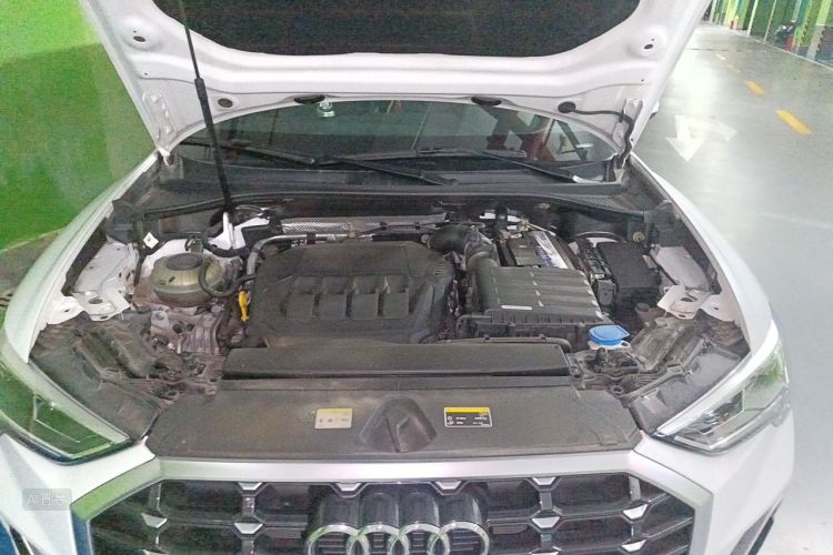 Audi Q3 2021 #22 Audi Q3 2021 car image #22