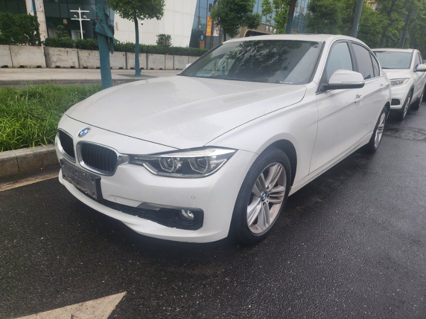 2016 2016 car image