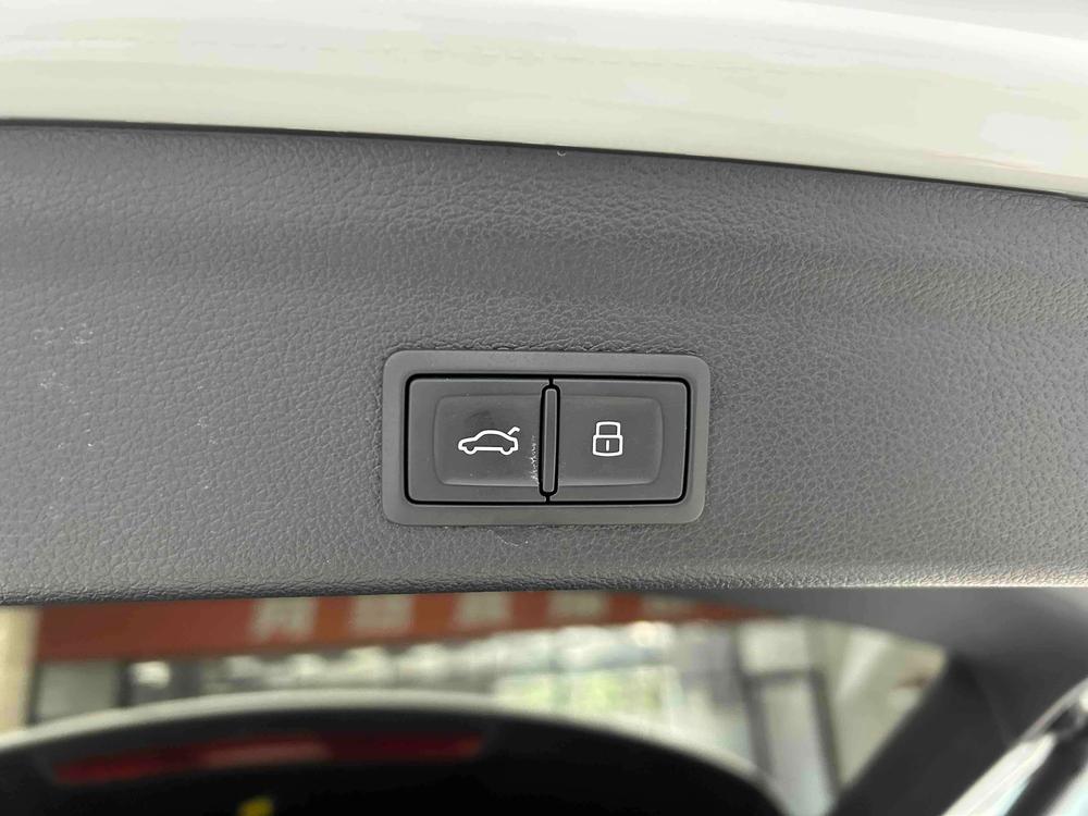 Audi Q3 2022 صورة سيارة #21