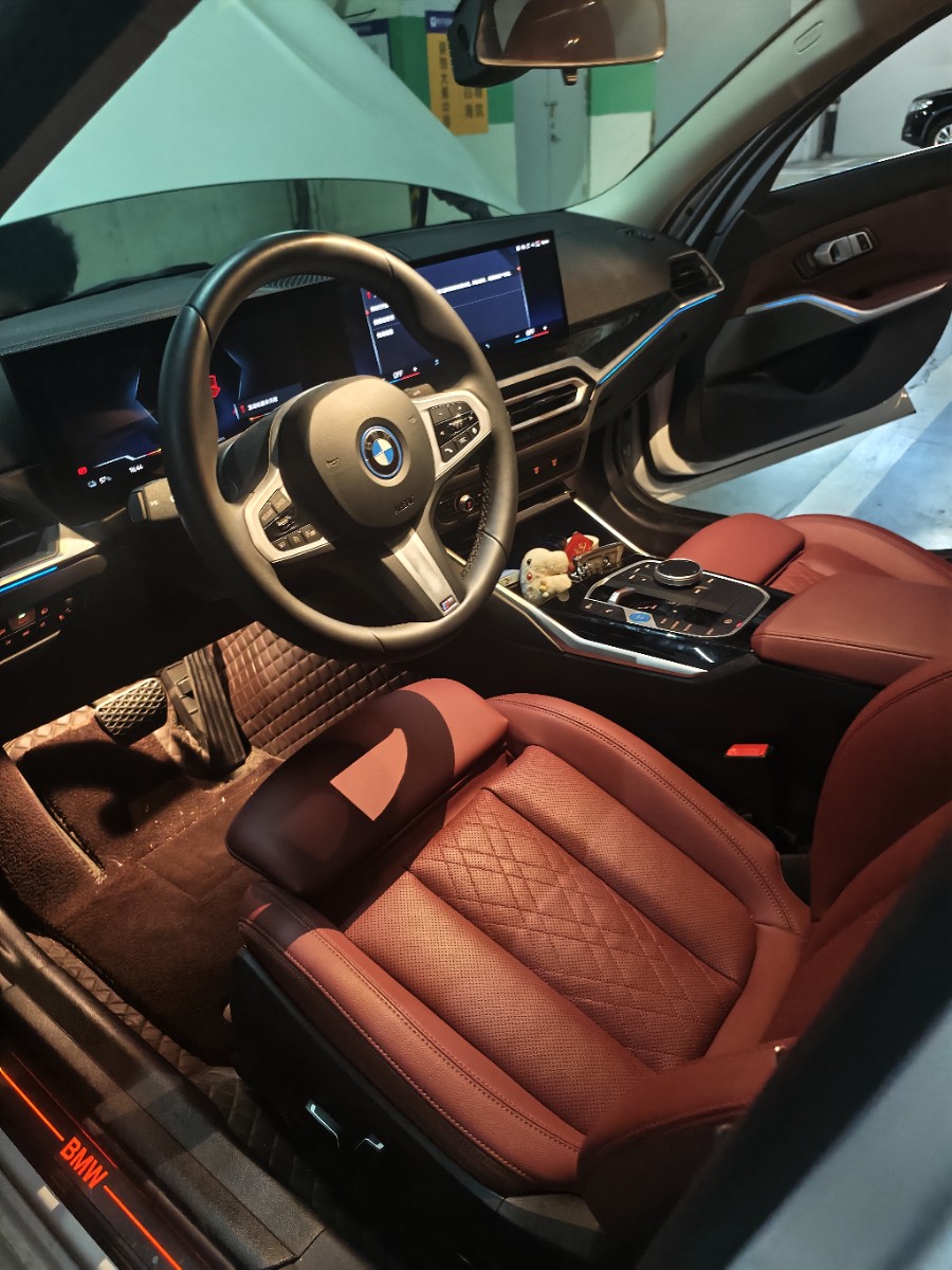 BMW i3 2024 car image #4