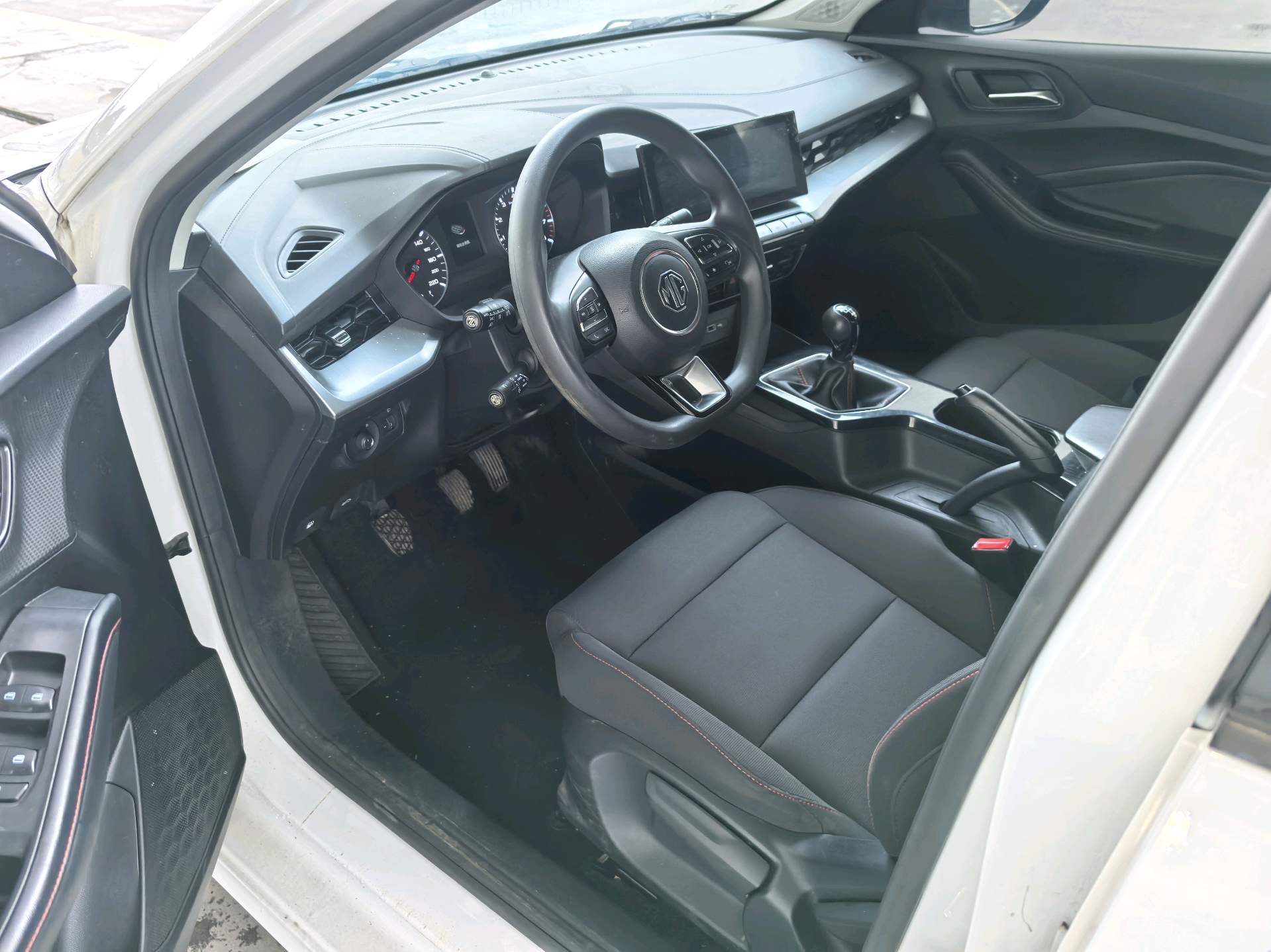MG 5 2023 car image #6