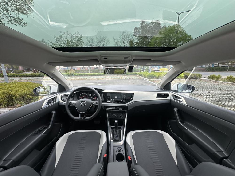 Volkswagen Polo 2020 car image #7
