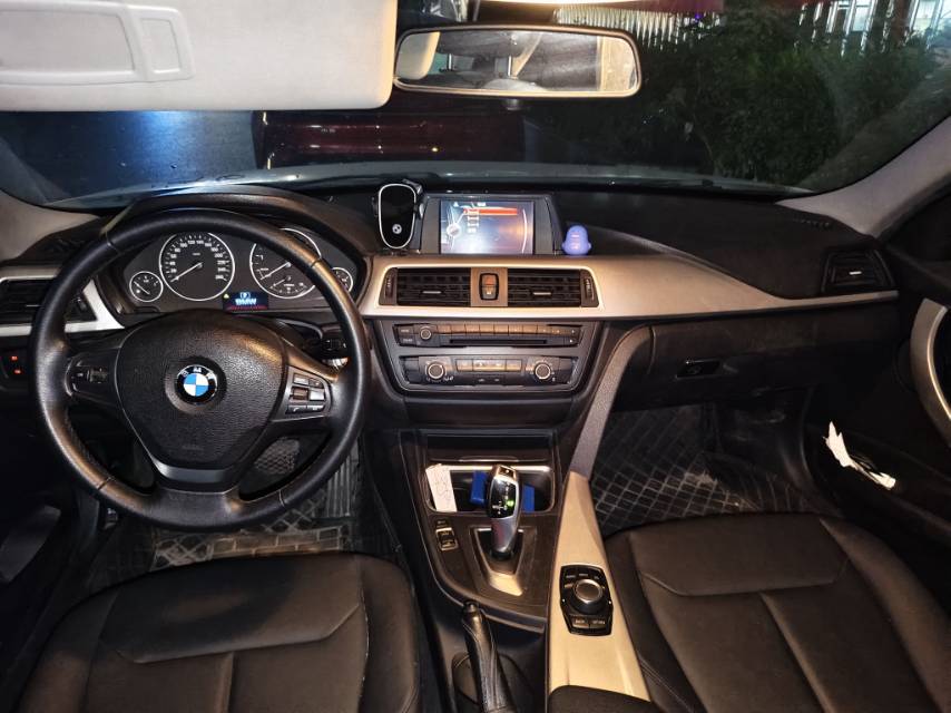 BMW 3 Series 2014 #6 BMW 3 Series 2014 car image #6