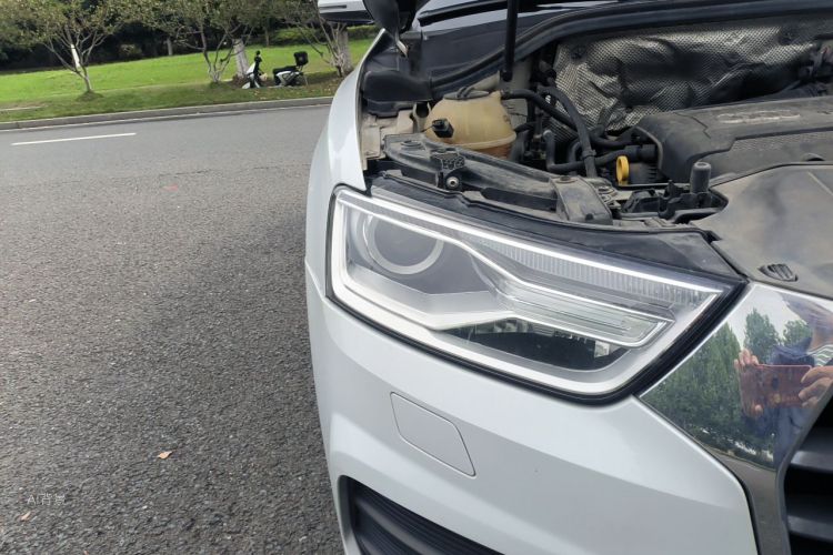 Audi Q3 2017 #8 Audi Q3 2017 car image #8
