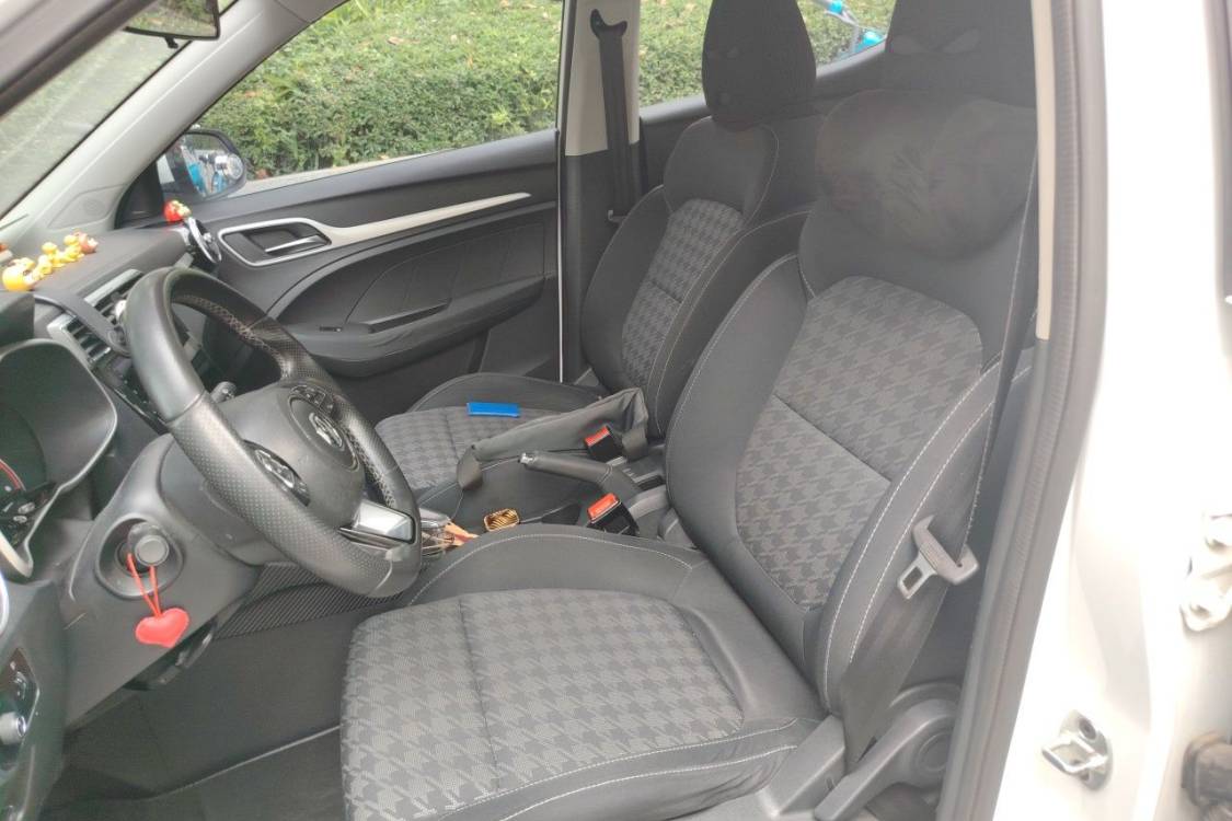 MG ZS 2017 #20 MG ZS 2017 car image #20