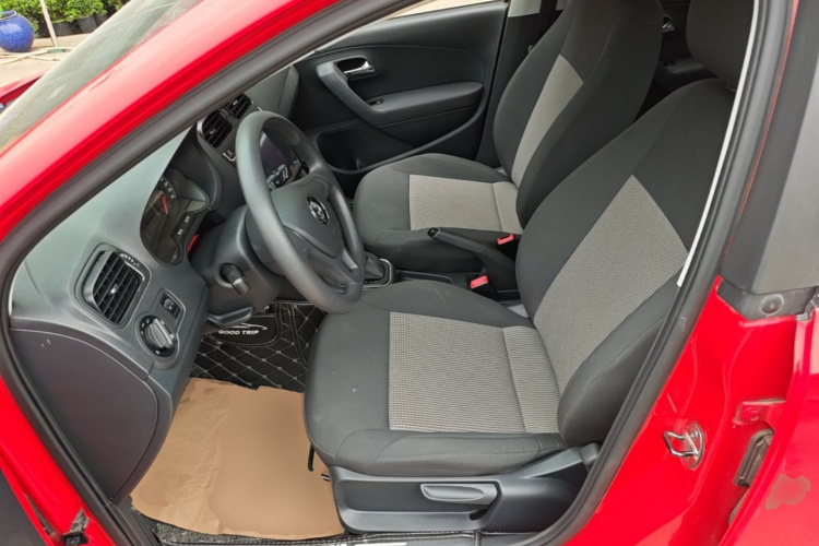 Volkswagen Polo 2018 #15 Volkswagen Polo 2018 car image #15