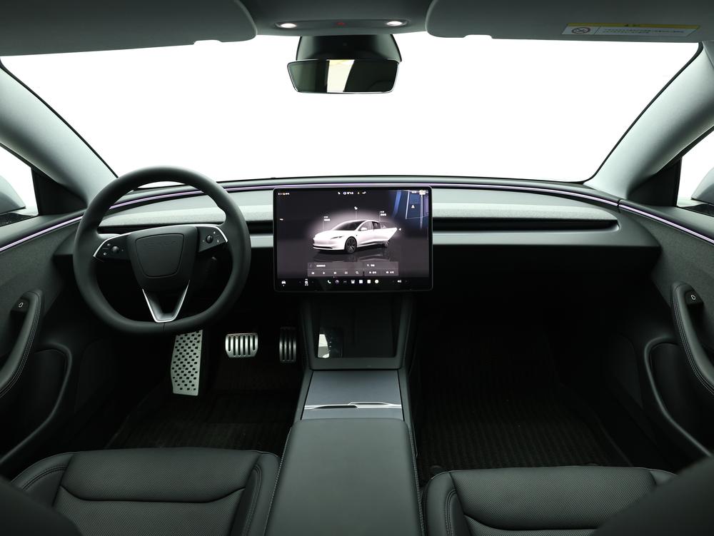 Tesla Model 3 2025 #14 Tesla Model 3 2025 car image #14