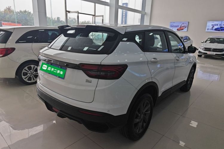 GEELY Coolray 2025 #7 GEELY Coolray 2025 car image #7