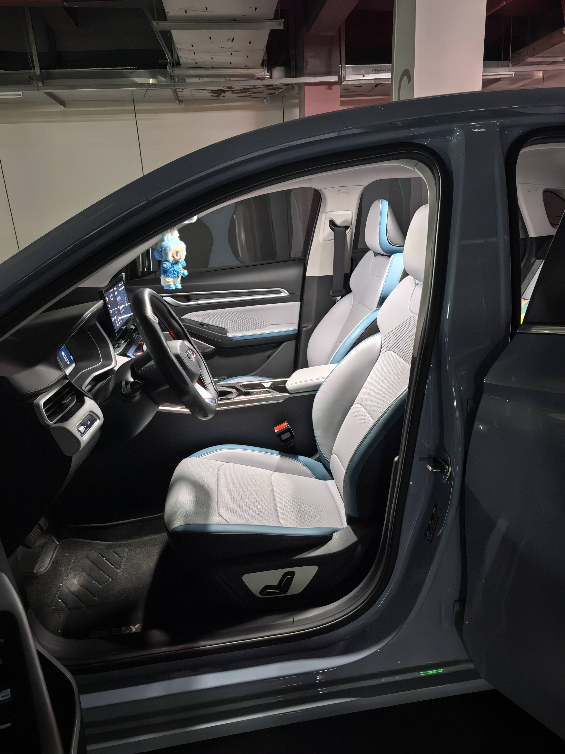 GEELY Emgrand 2024 #5 GEELY Emgrand 2024 car image #5