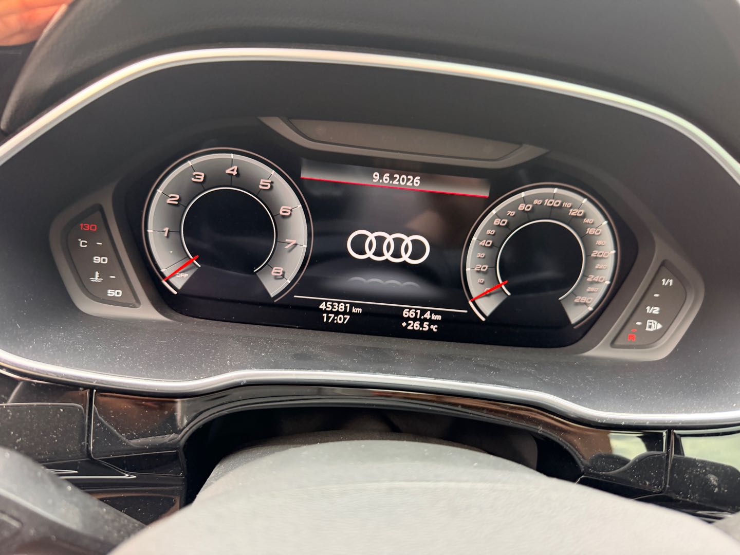 Audi Q3 2022 #5 Audi Q3 2022 car image #5