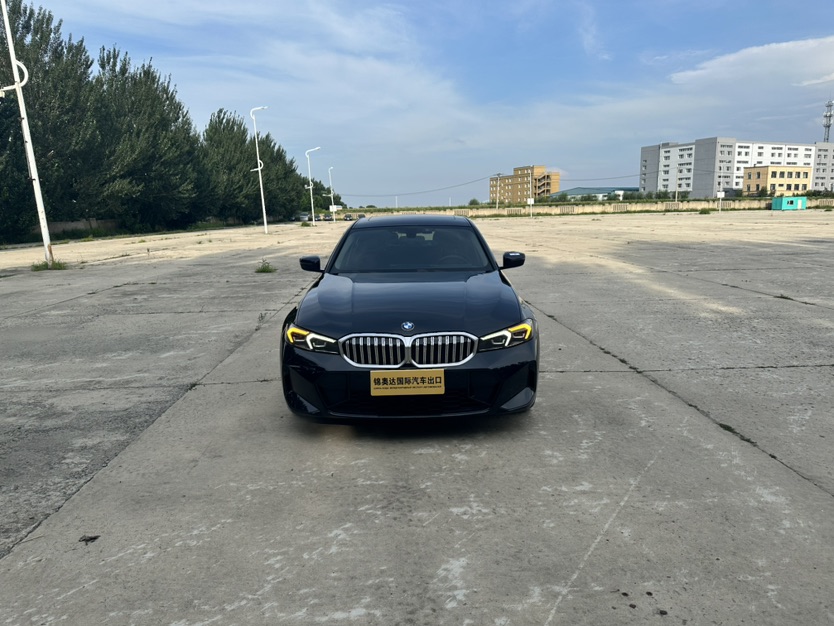 BMW 3 Series 2023 car image 