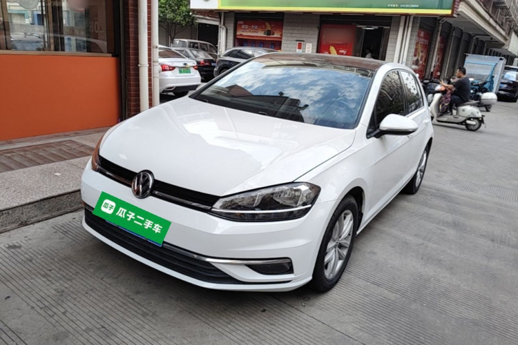 Volkswagen Golf 2019 #2 Volkswagen Golf 2019 car image #2