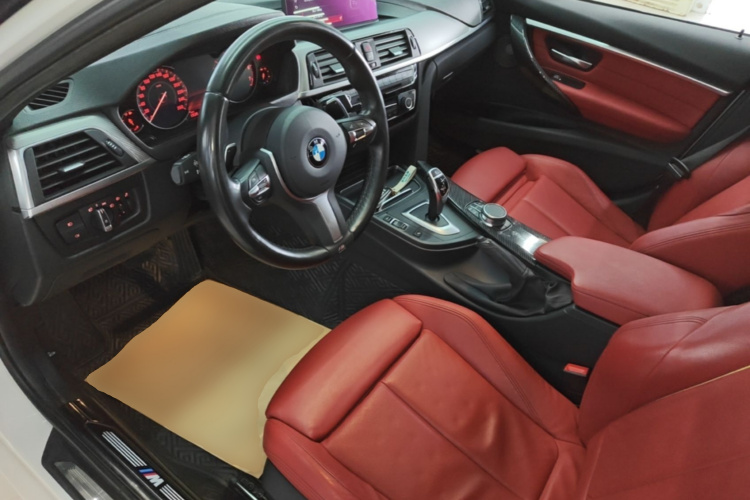 BMW 3 Series 2019 #16 BMW 3 Series 2019 immagine di auto #16