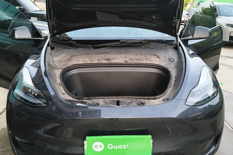 Tesla Model Y 2024 #22 Tesla Model Y 2024 immagine di auto #22