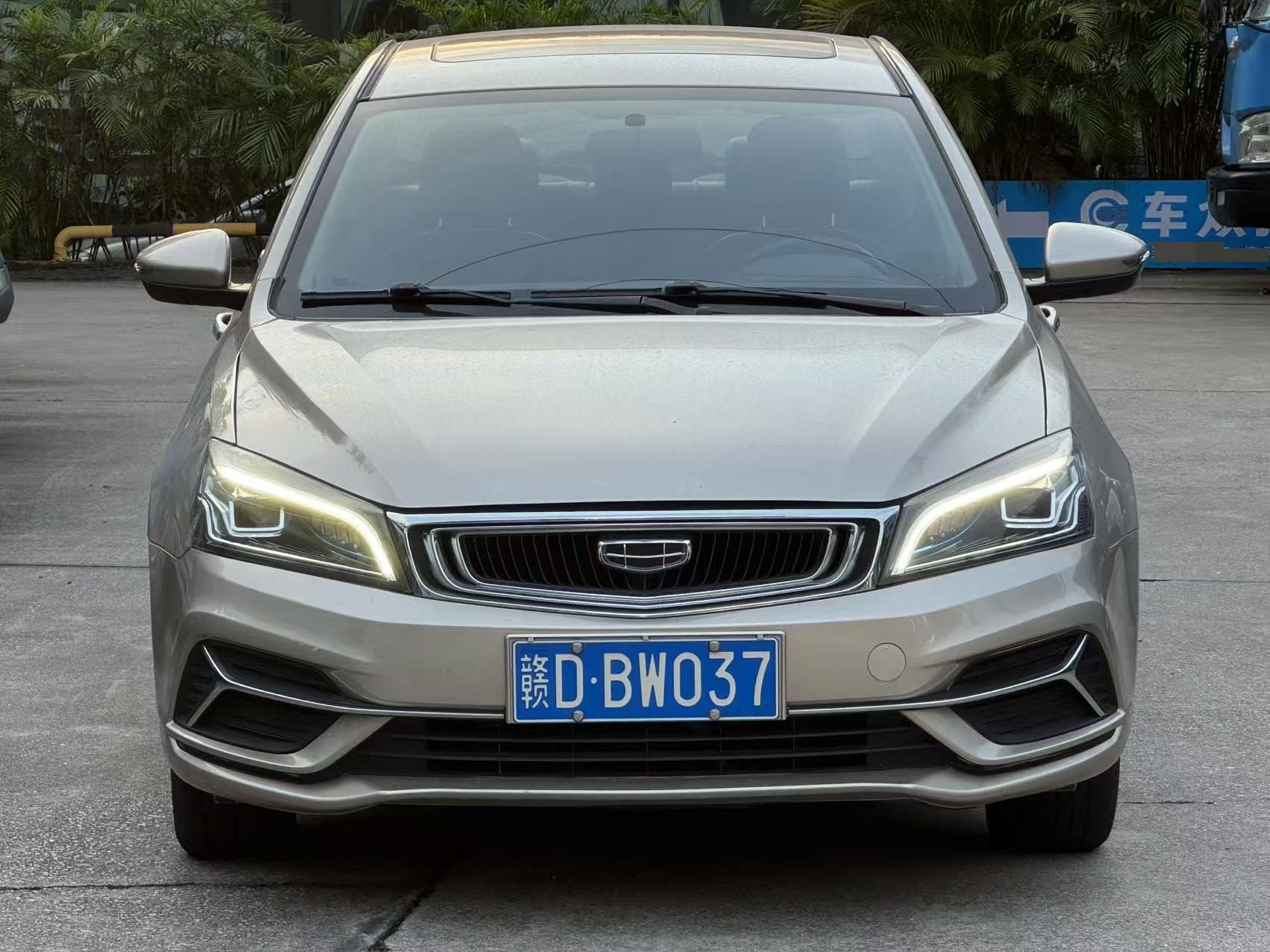 GEELY Emgrand 2021 car image #2