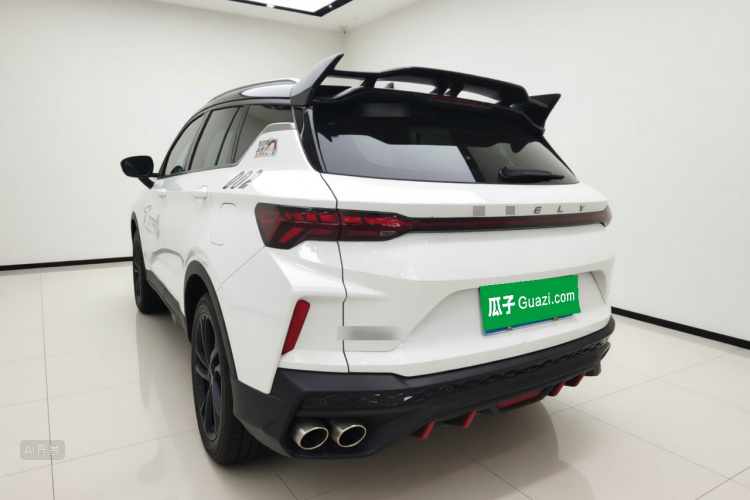 GEELY Coolray 2023 immagine di auto #5