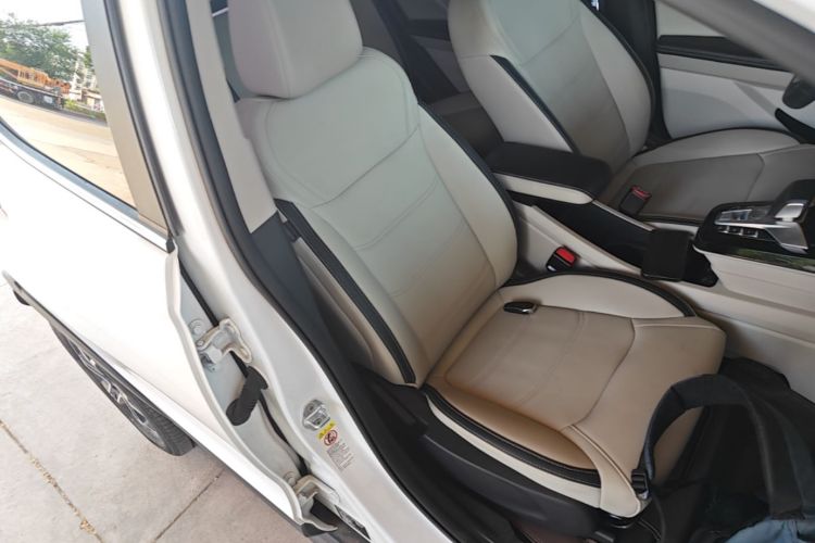 BYD Yuan Pro 2022 изображение автомобиля #24