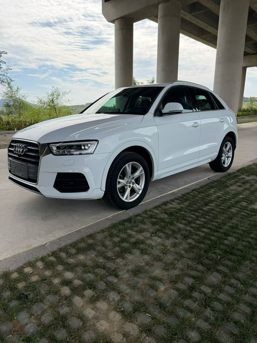 Audi Q3 2018 car image 