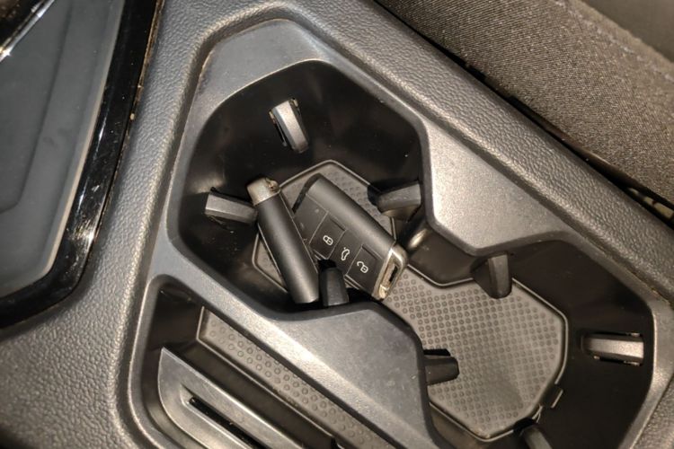 Volkswagen Tharu 2022 صورة سيارة #9