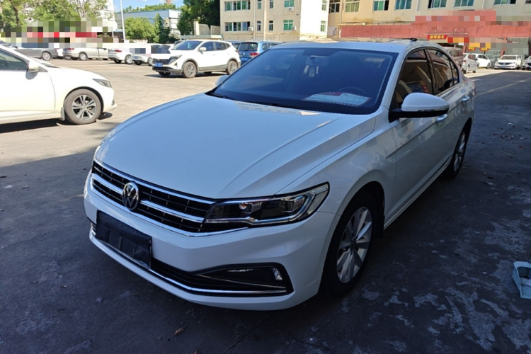 Volkswagen Bora 2022 car image #2
