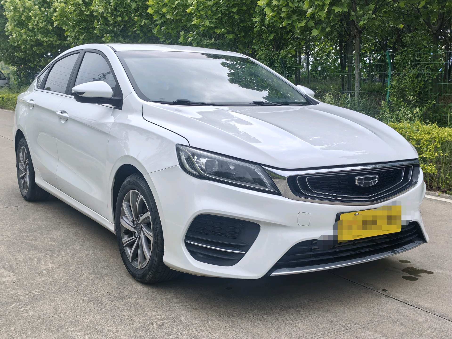 GEELY Binray 2019 car image #3