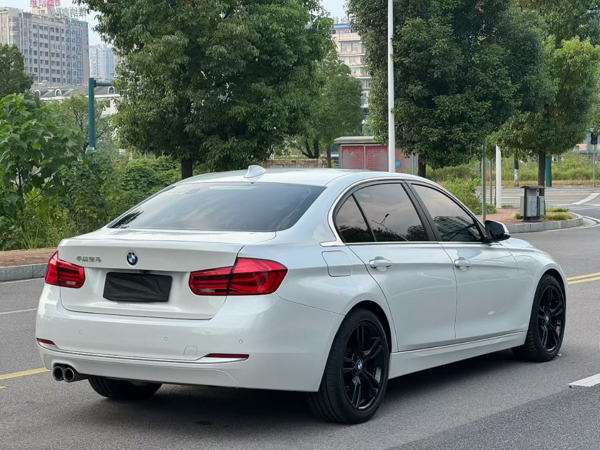 BMW 3 Series 2019 #9 BMW 3 Series 2019 car image #9