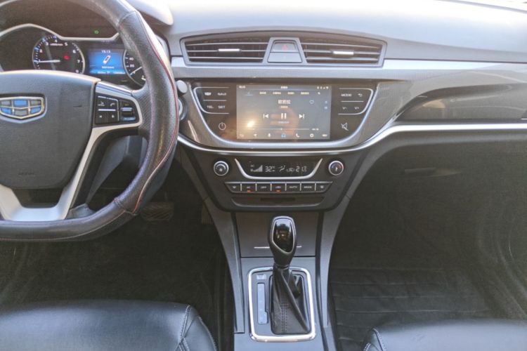 GEELY Emgrand 2018 #13 GEELY Emgrand 2018 immagine di auto #13