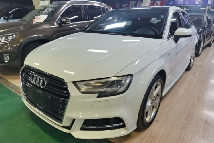 Audi A3 2019 #2 Audi A3 2019 car image #2