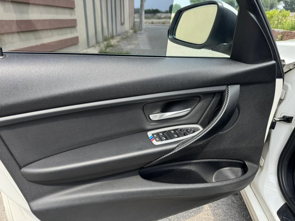 BMW 3 Series 2015 immagine di auto #15