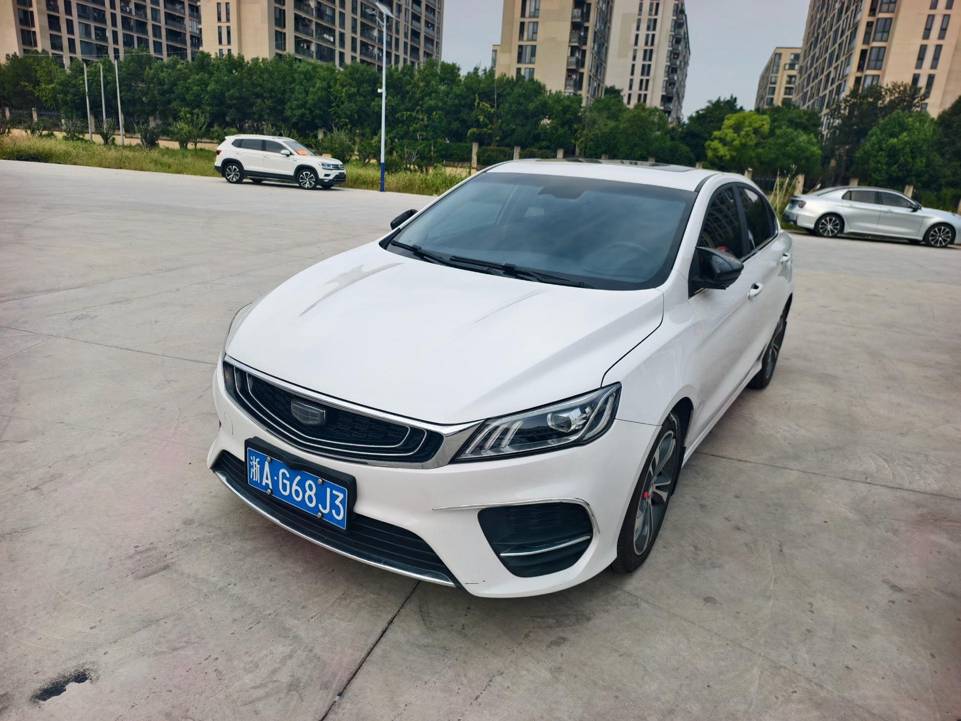 GEELY Binray 2019 GEELY Binray 2019 immagine di auto