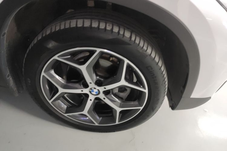 BMW X1 2018 #9 BMW X1 2018 car image #9