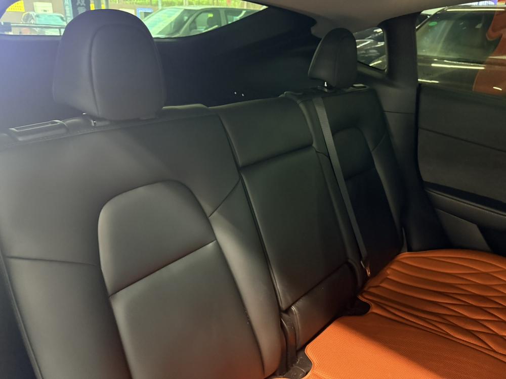 Tesla Model Y 2023 #14 Tesla Model Y 2023 car image #14