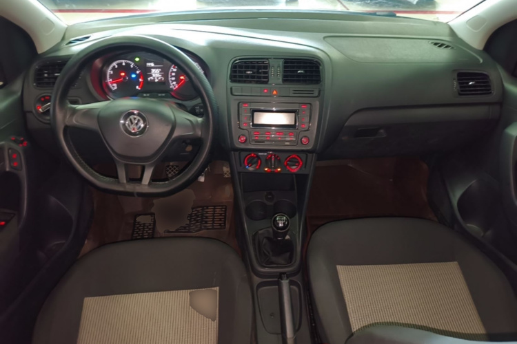 Volkswagen Polo 2017 #11 Volkswagen Polo 2017 car image #11