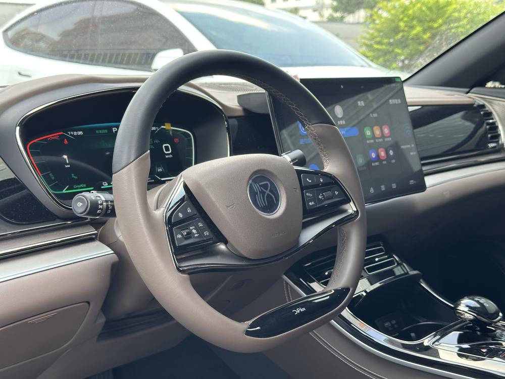BYD Han 2023 imagem de carro #9