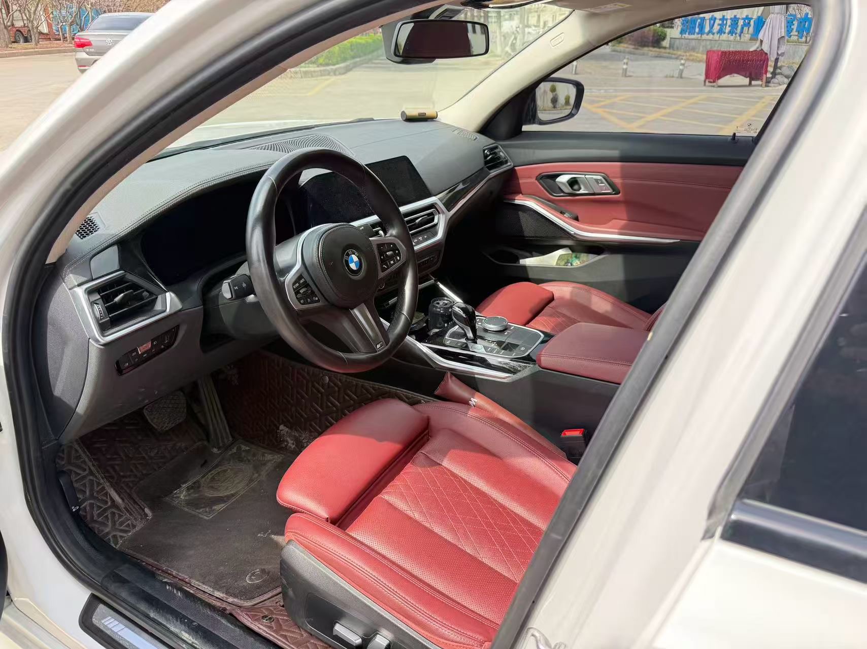BMW 3 Series 2022 #4 BMW 3 Series 2022 car image #4