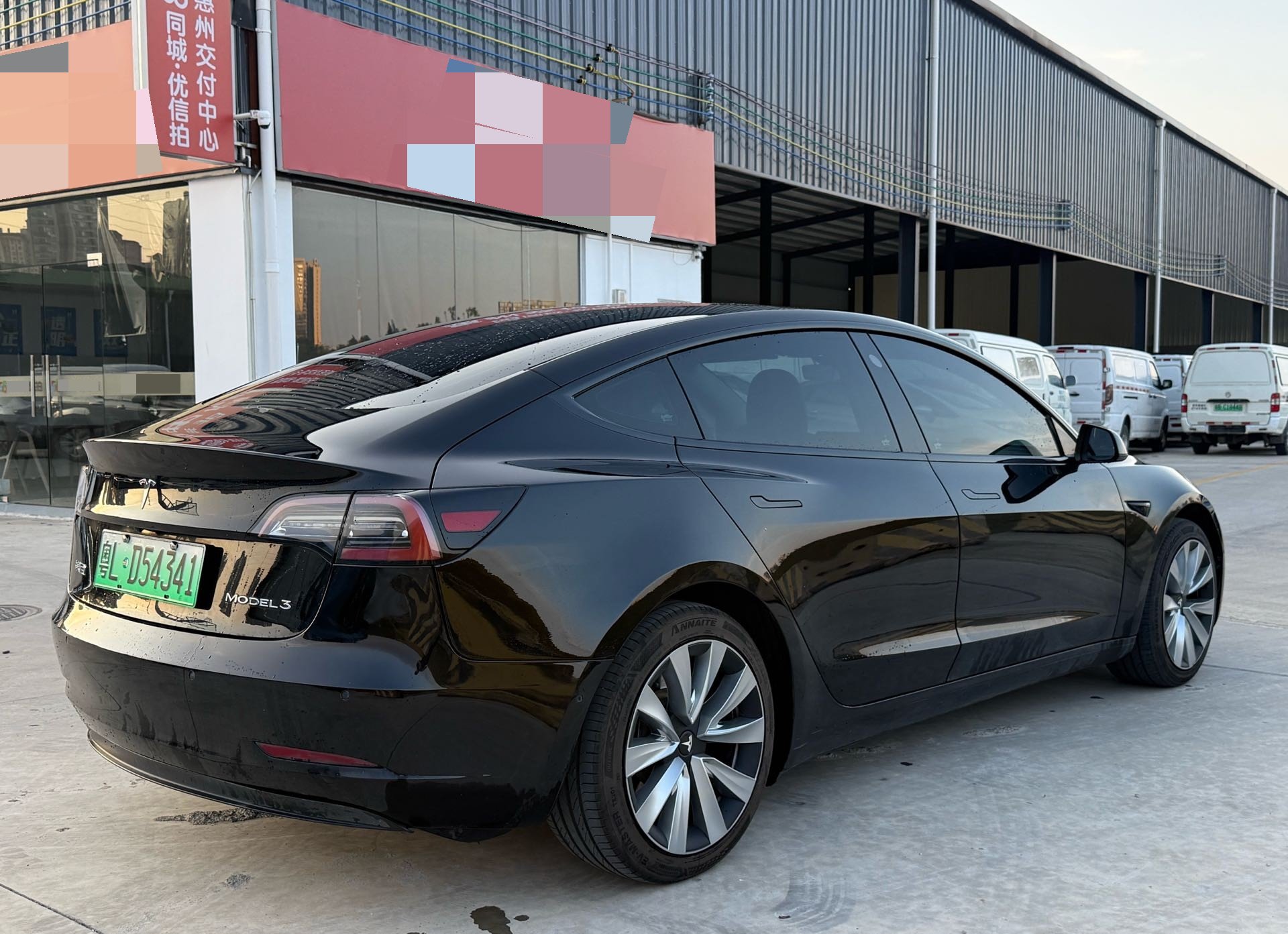 Tesla Model 3 2020 car image #4
