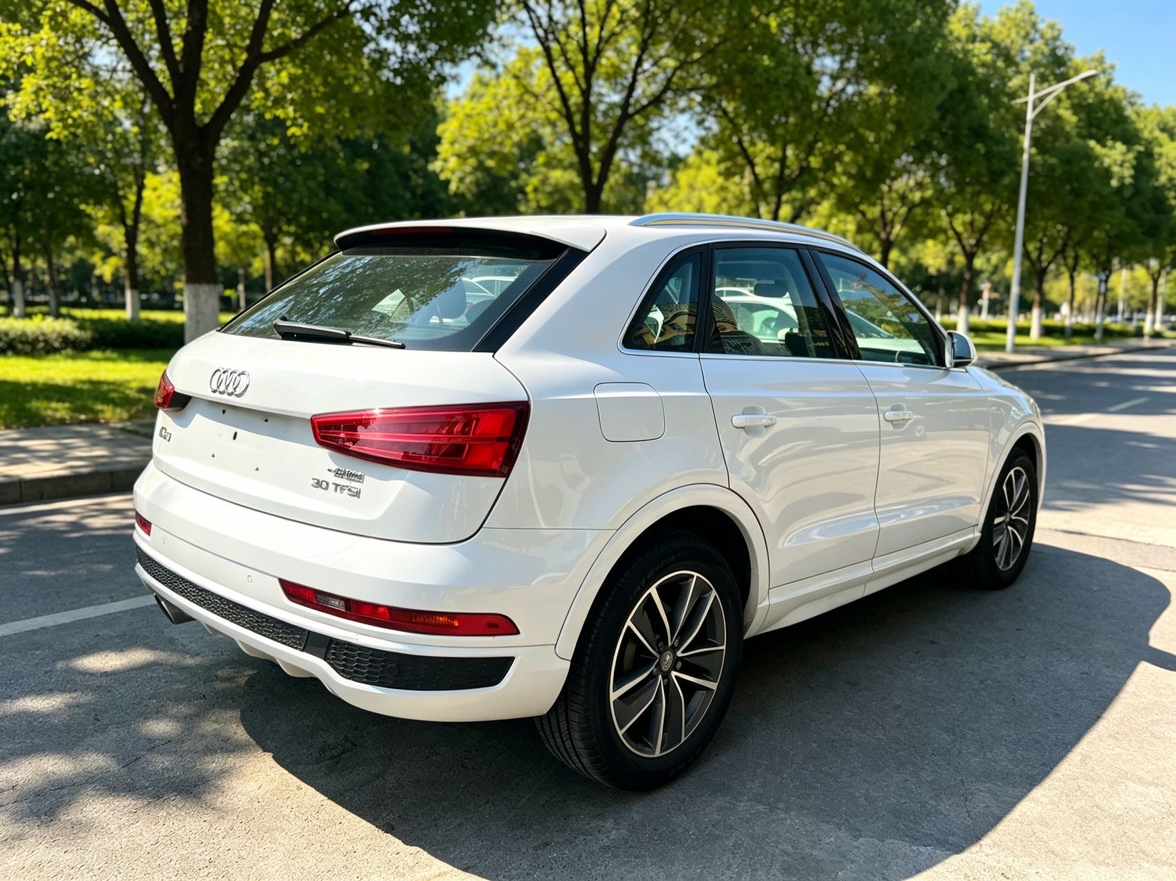 Audi Q3 2018 #7 Audi Q3 2018 car image #7