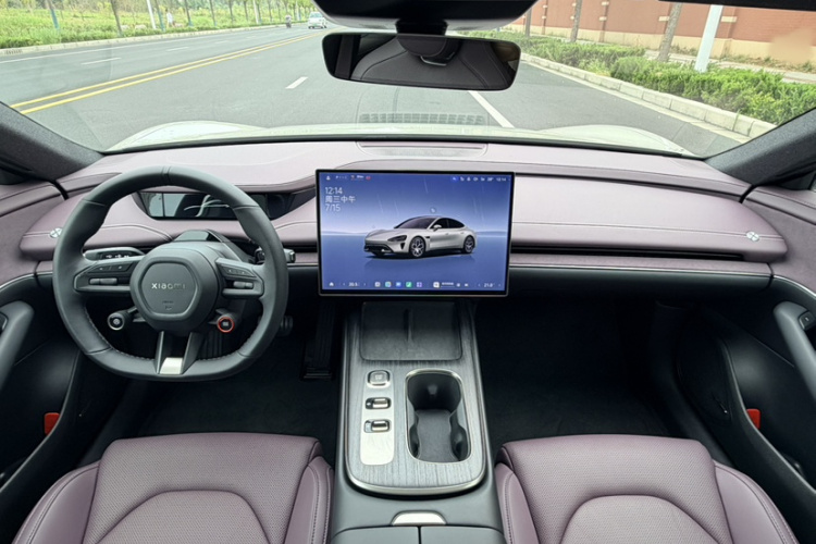 MI SU7 2025 car image #12
