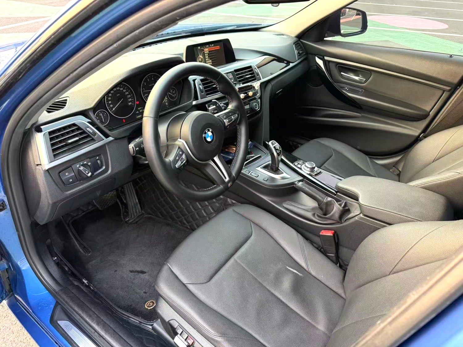 BMW 3 Series 2016 car image #9