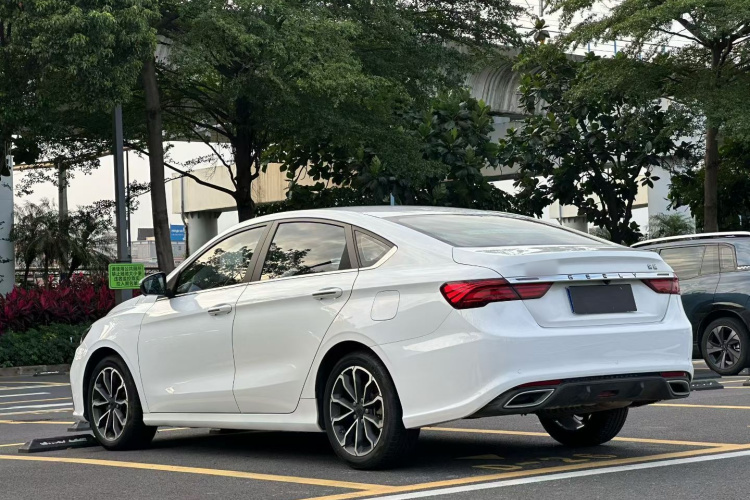 GEELY Binray 2022 car image #11