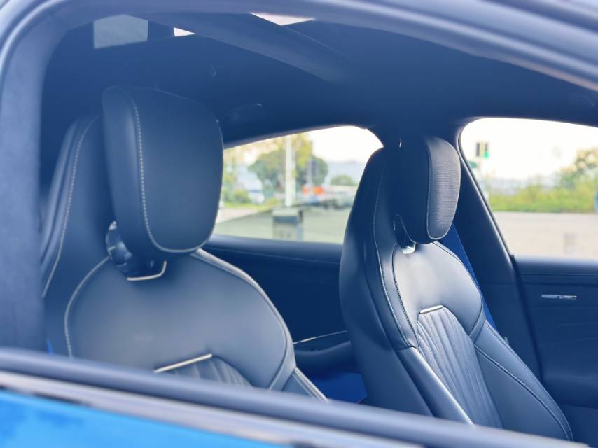 2026 #13 2026 immagine di auto #13