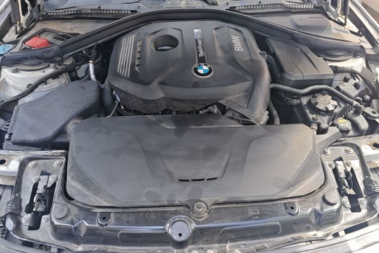 BMW 3 Series 2019 #22 BMW 3 Series 2019 car image #22