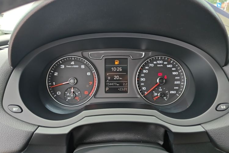 Audi Q3 2017 #12 Audi Q3 2017 car image #12