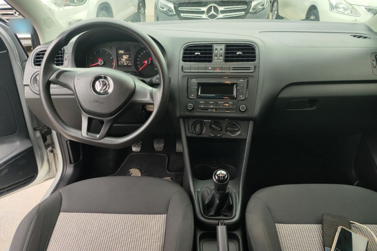 Volkswagen Polo 2017 #10 Volkswagen Polo 2017 car image #10