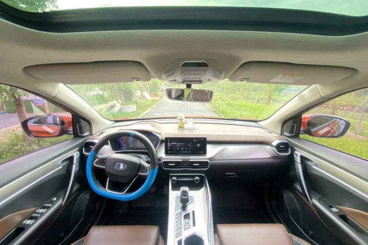 GEELY Coolray 2019 car image #10