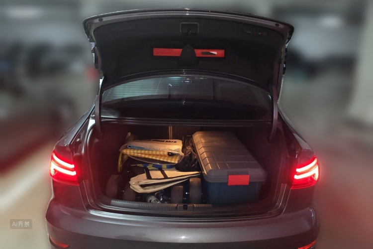 Audi A3 2019 car image #21