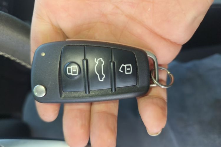 Audi Q3 2020 immagine di auto #9