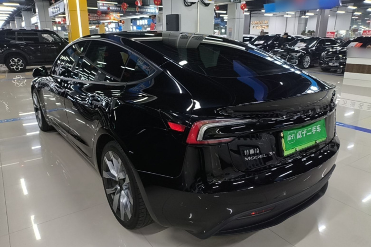 Tesla Model 3 2025 #5 Tesla Model 3 2025 صورة سيارة #5