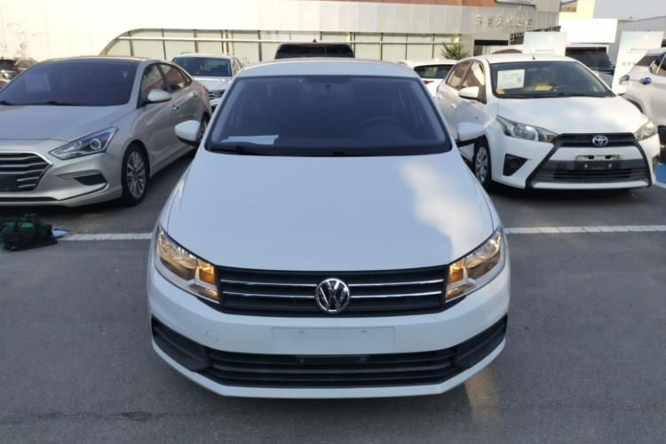 Volkswagen Santana 2019 car image #3