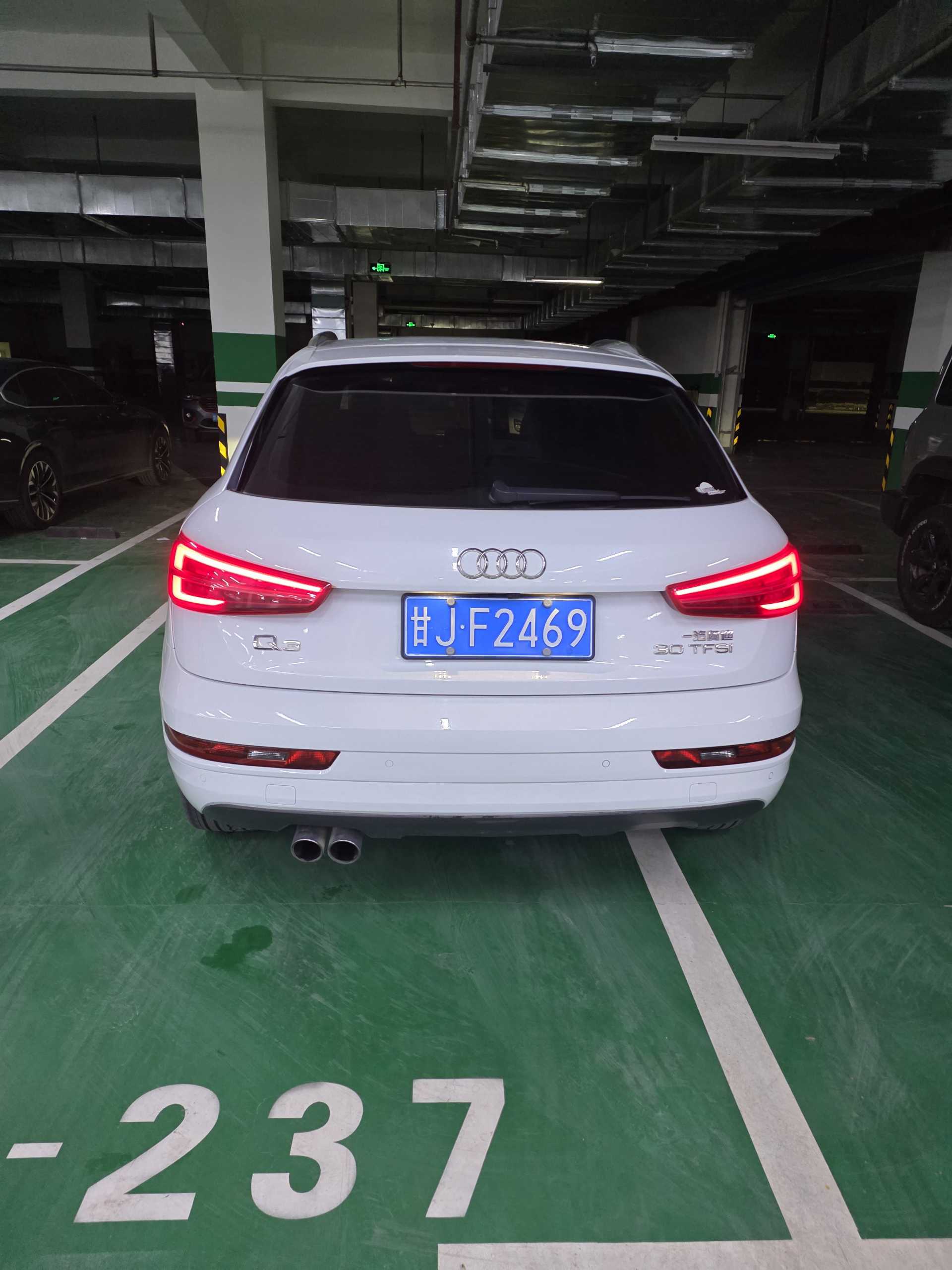 Audi Q3 2018 #6 Audi Q3 2018 car image #6